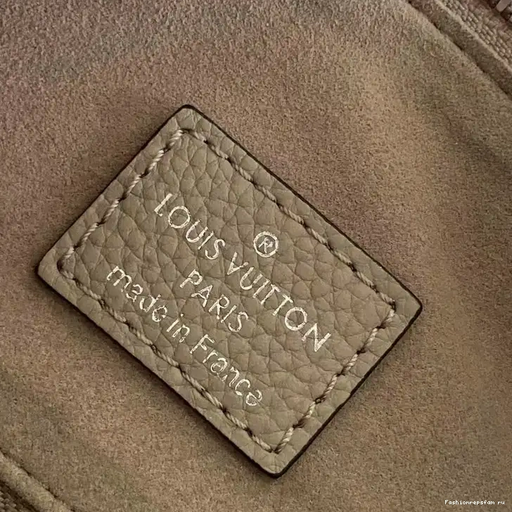Fashionreps 2209DJ0058 LV Bag 0811